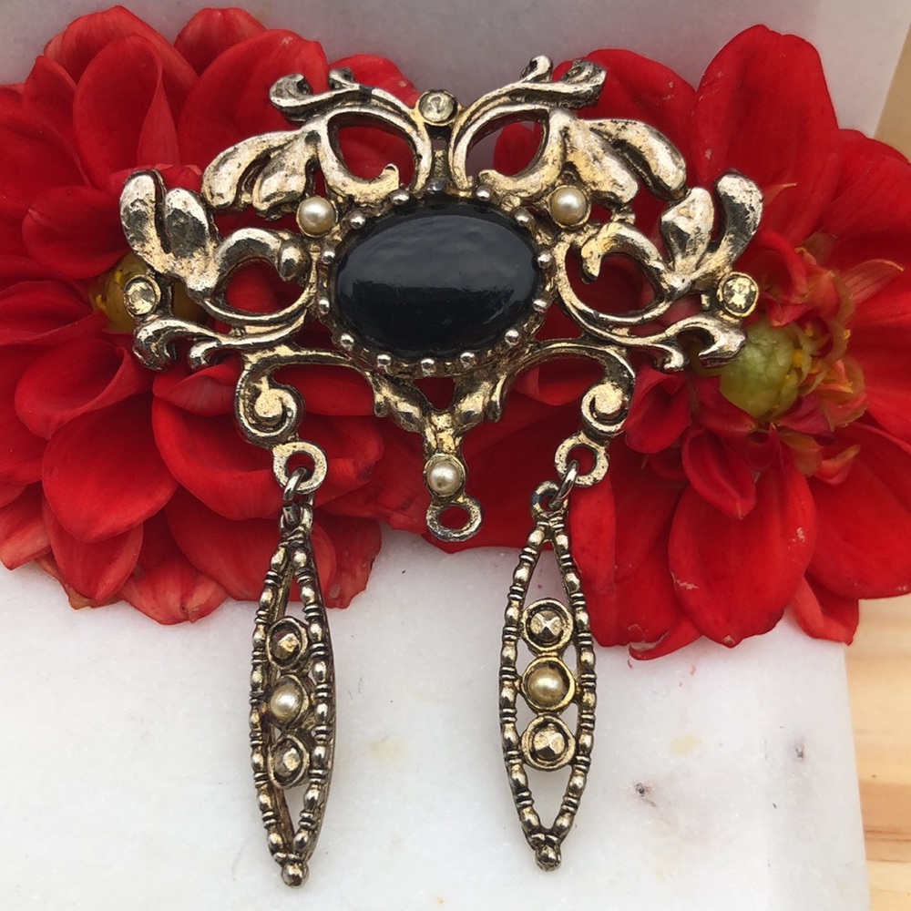 Vintage 1980 Art Deco Style Brooch Pin Collar Lapel Gold Tone